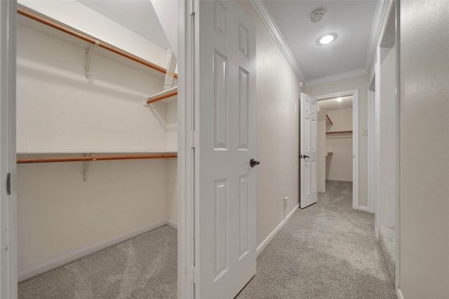 5814 Woodland Creek Drive, Kingwood, TX 77345