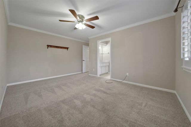 5814 Woodland Creek Drive, Kingwood, TX 77345