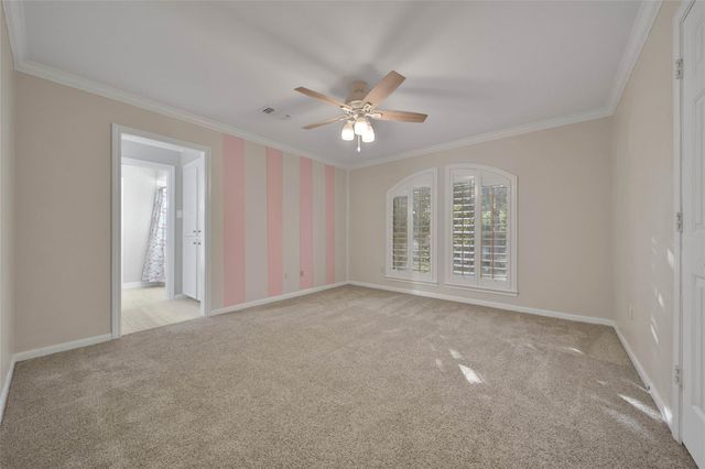 5814 Woodland Creek Drive, Kingwood, TX 77345