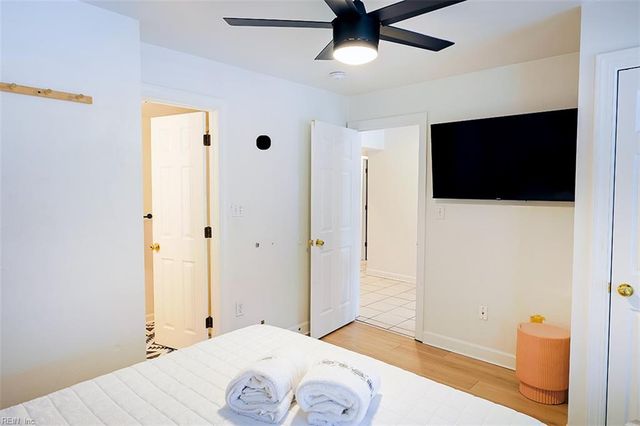 2557 Sandpiper RD, Virginia Beach, VA 23456