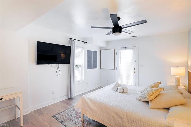 2557 Sandpiper RD, Virginia Beach, VA 23456