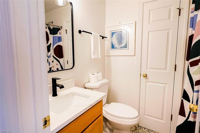 2557 Sandpiper RD, Virginia Beach, VA 23456