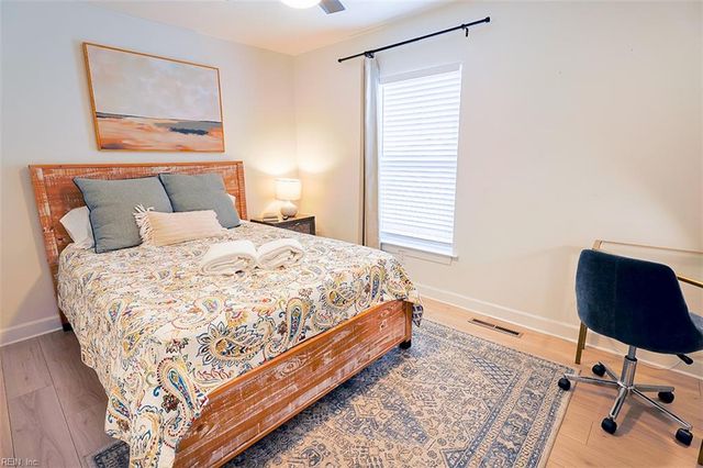 2557 Sandpiper RD, Virginia Beach, VA 23456