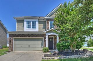 10906 Angler Court, Davidson, NC 28036