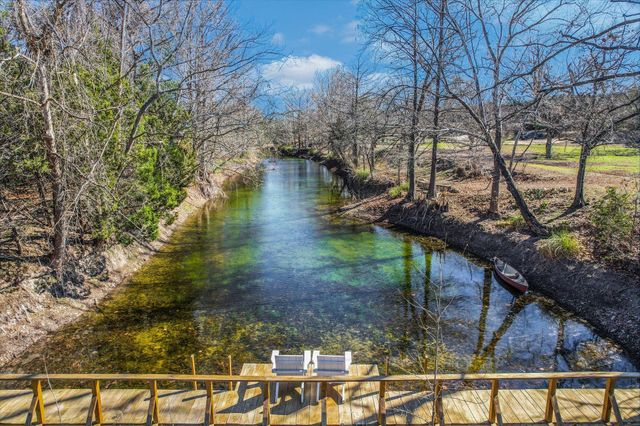 7000 McGregor LN, Dripping Springs, TX 78620