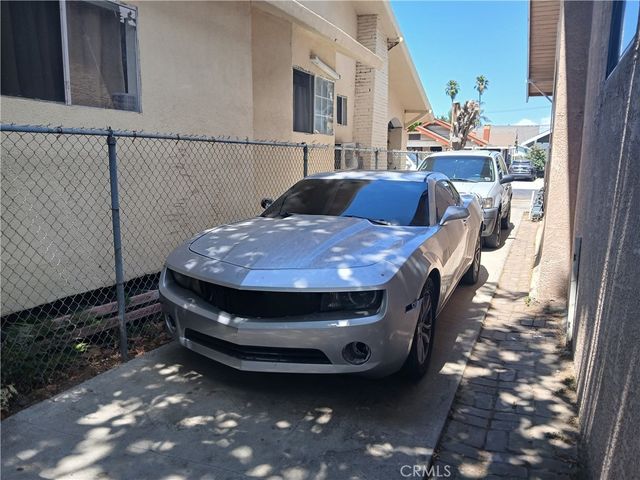 1060 W 51st, Los Angeles, CA 90037