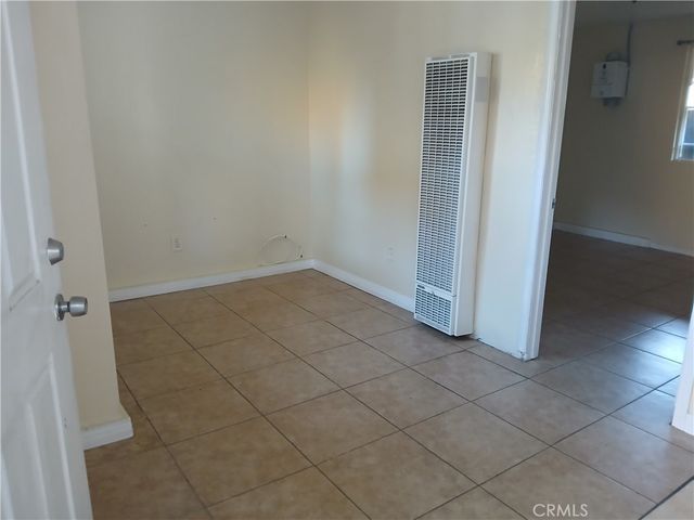 1060 W 51st, Los Angeles, CA 90037