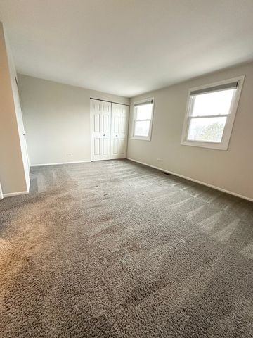 1919 Finchley Court, Schaumburg, IL 60194