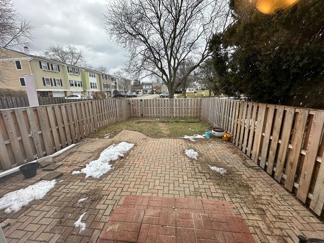 1919 Finchley Court, Schaumburg, IL 60194