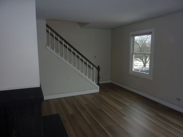 1919 Finchley Court, Schaumburg, IL 60194