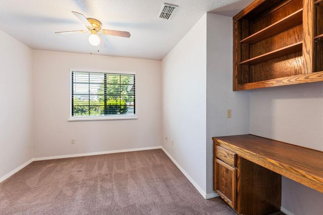 4802 Hinchman Way, Sacramento, CA 95823