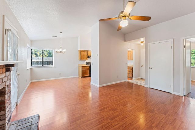 4802 Hinchman Way, Sacramento, CA 95823