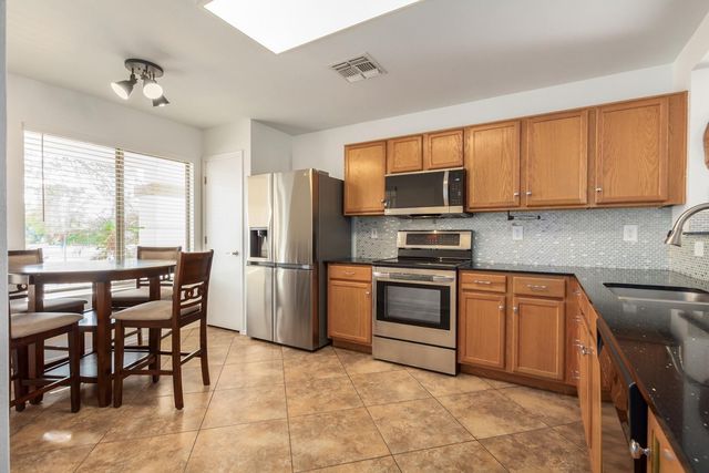 13864 W Ironwood Street, Surprise, AZ 85374