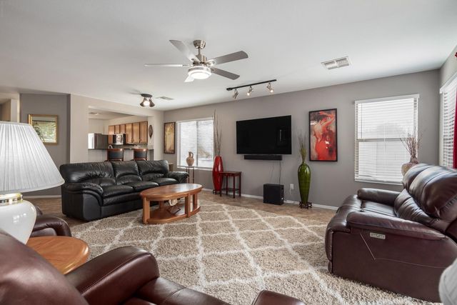 13864 W Ironwood Street, Surprise, AZ 85374