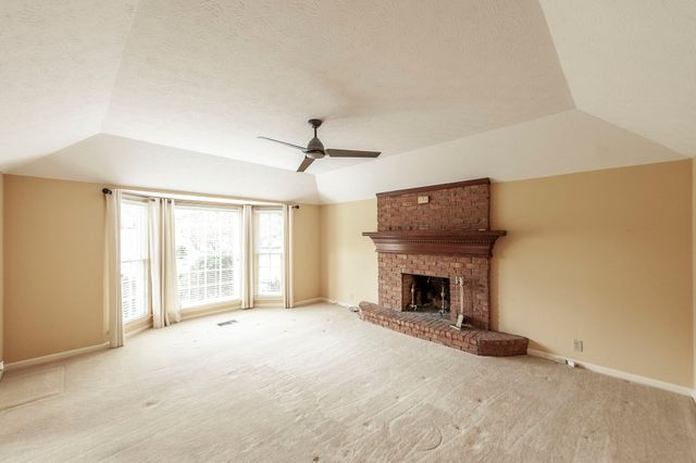 1561 Oxford Ct, Gallatin, TN 37066