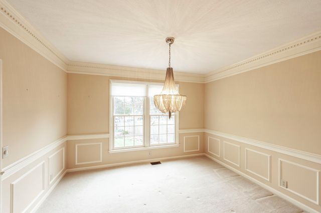 1561 Oxford Ct, Gallatin, TN 37066