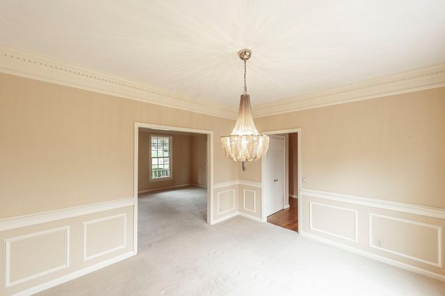 1561 Oxford Ct, Gallatin, TN 37066