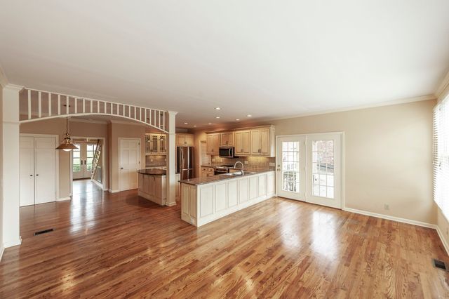 1561 Oxford Ct, Gallatin, TN 37066