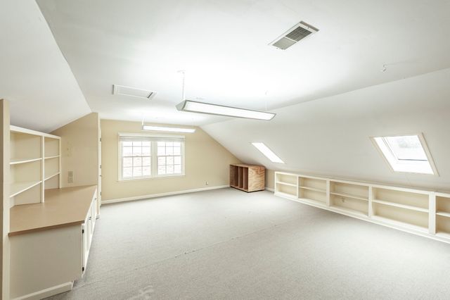 1561 Oxford Ct, Gallatin, TN 37066