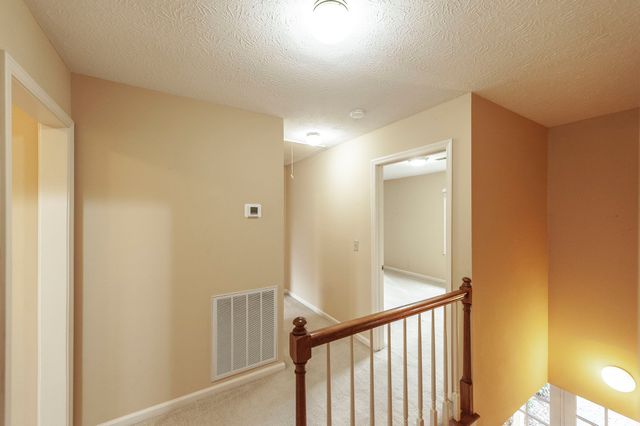 1561 Oxford Ct, Gallatin, TN 37066