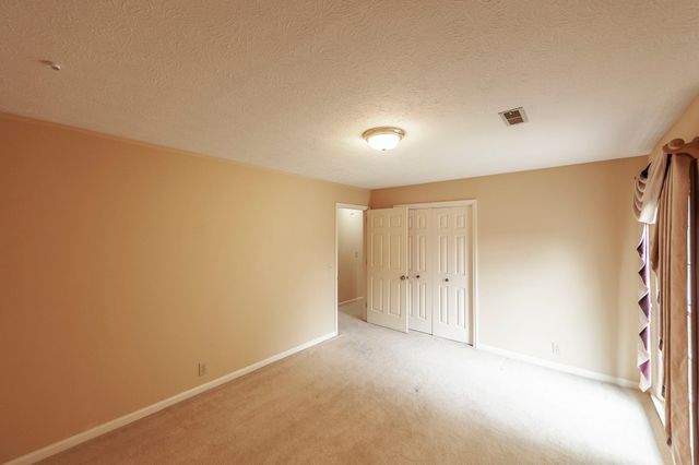 1561 Oxford Ct, Gallatin, TN 37066