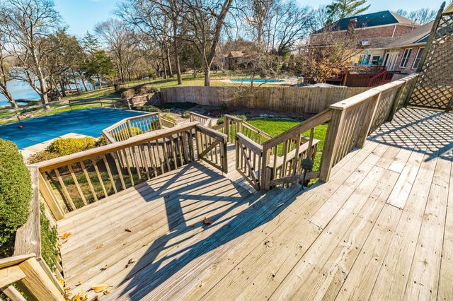 1561 Oxford Ct, Gallatin, TN 37066