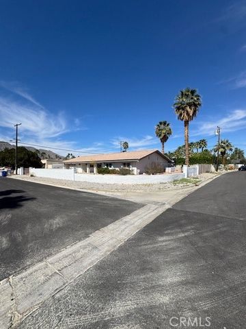 1990 E Calle Felicia, Palm Springs, CA 92262