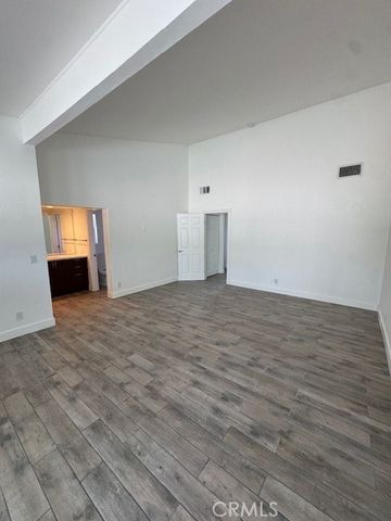 1990 E Calle Felicia, Palm Springs, CA 92262