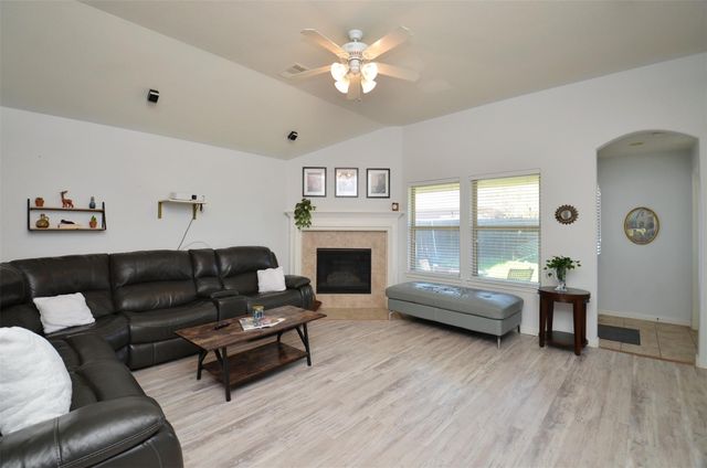 4510 Brant Crossing Drive, Katy, TX 77494