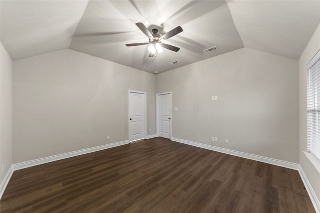 6111 Coles Lane, Greenville, TX 75402