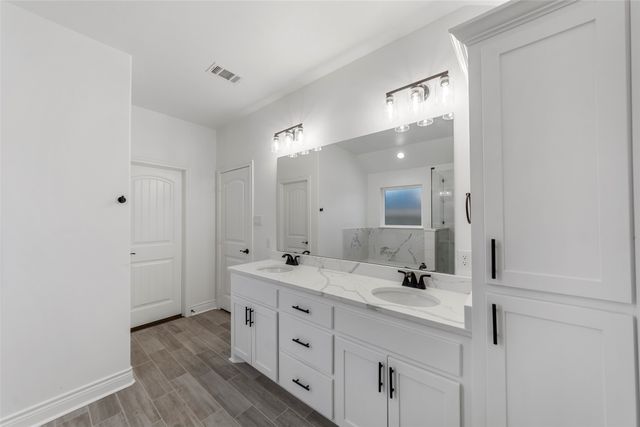 6111 Coles Lane, Greenville, TX 75402