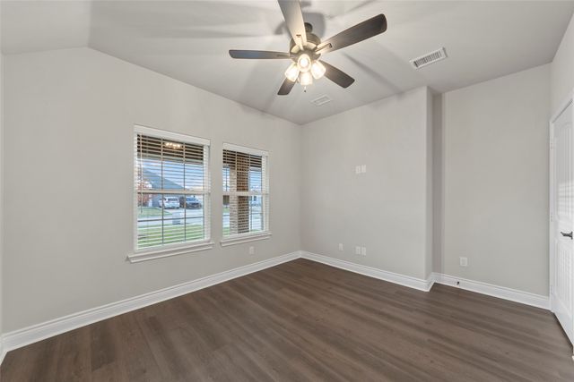 6111 Coles Lane, Greenville, TX 75402