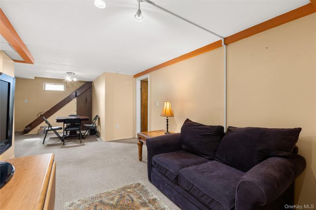 99 Brunswick Road, Ronkonkoma, NY 11779