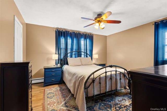 99 Brunswick Road, Ronkonkoma, NY 11779