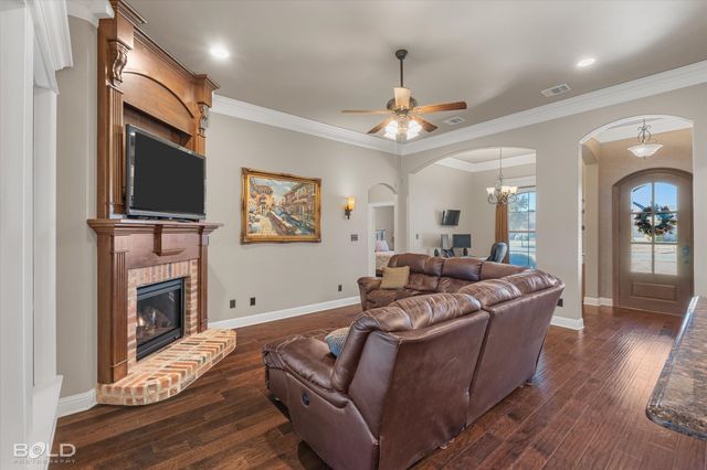 960 Maize Street, Bossier City, LA 71111