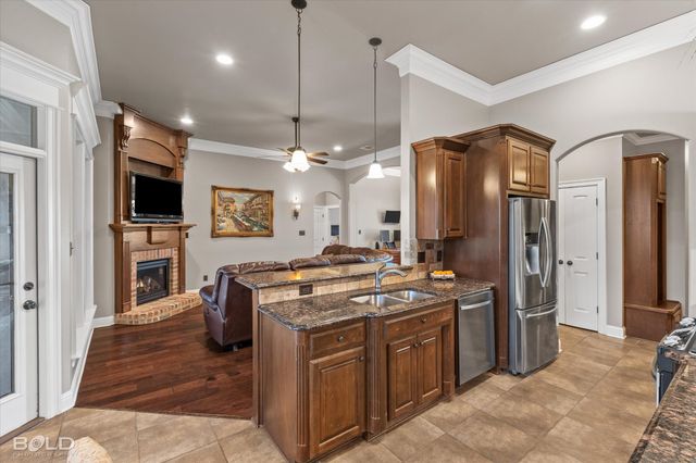 960 Maize Street, Bossier City, LA 71111