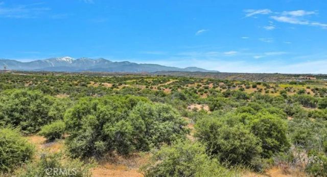 0 Mariposa, Oak Hills, CA 92344