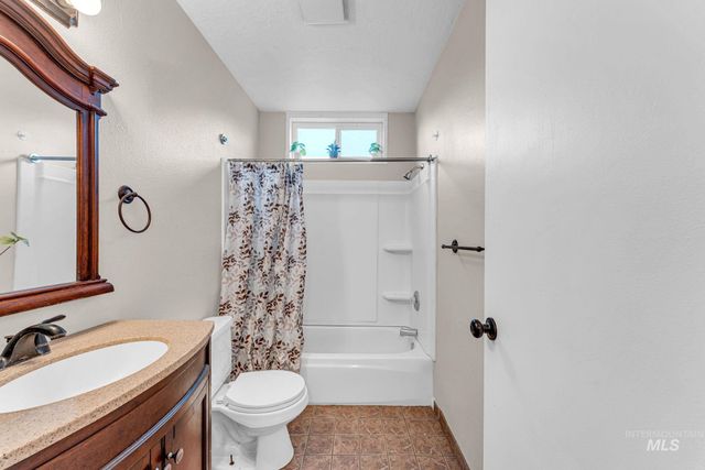 850 Rosewood Dr., Twin Falls, ID 83301