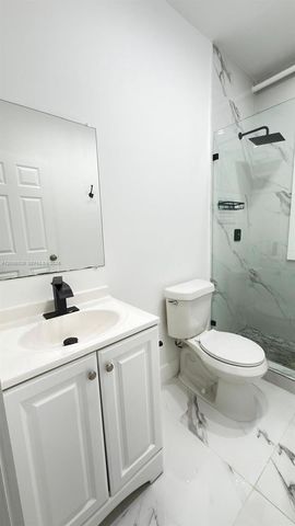 842 Himmarshee St 1, Fort Lauderdale, FL 33312