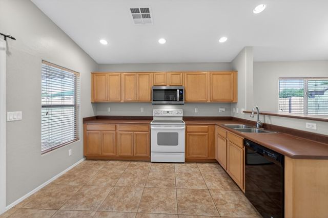 3496 E Phelps Street, Gilbert, AZ 85295