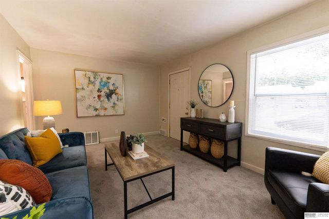 3931 N 37TH Street, Omaha, NE 68111