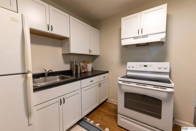 3931 N 37TH Street, Omaha, NE 68111