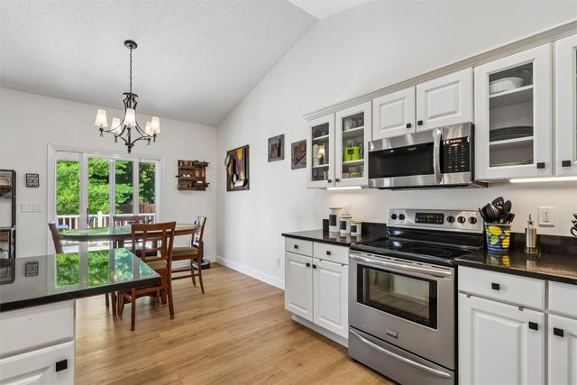 910 NE 45th Street, Ankeny, IA 50021