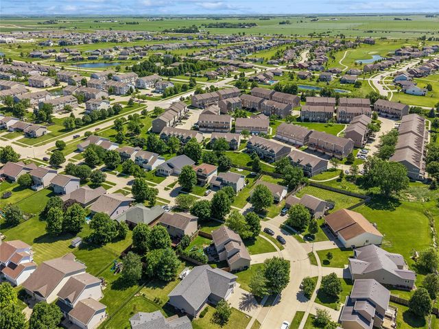 910 NE 45th Street, Ankeny, IA 50021
