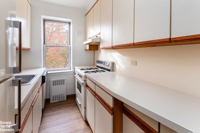3750 Hudson Manor Ter Apt 5DE, New York City, NY 10463