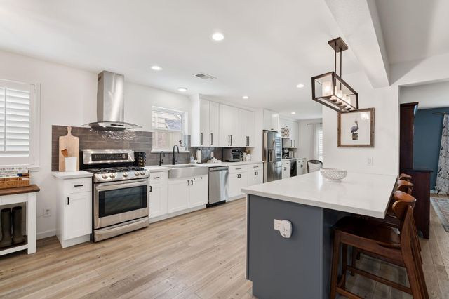 10619 Cranbrook Road, Houston, TX 77042