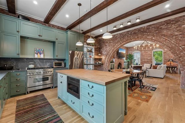 1900 Oso Avenue, Oklahoma City, OK 73108