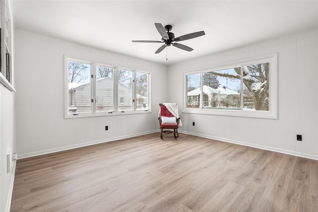 811 Craft, Kalamazoo, MI 49048