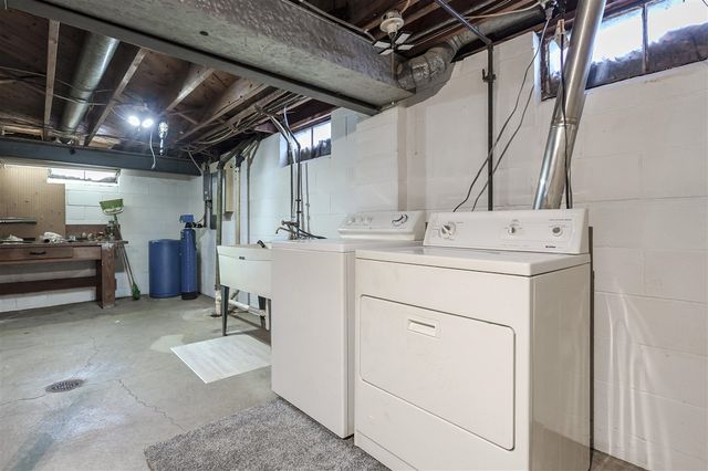 811 Craft, Kalamazoo, MI 49048