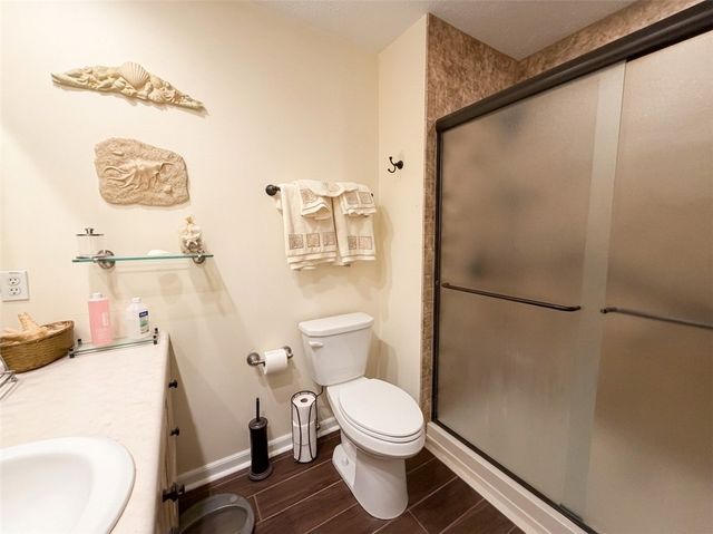 511 Parkview Drive, Pleasant Hills, PA 15236